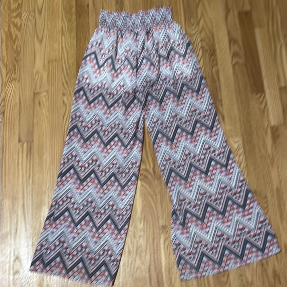 Chevron Pattern Wide-Leg Pants
